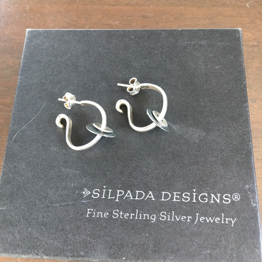 Silpada half hoop/disc earrings